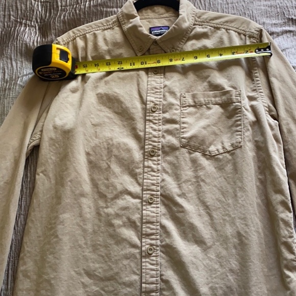 Patagonia Corduroy Button Up - Picture 2 of 4